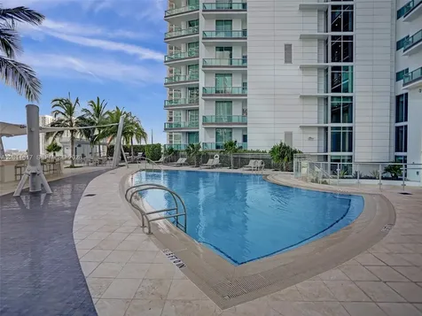 900 Biscayne Boulevard Miami FL 33132