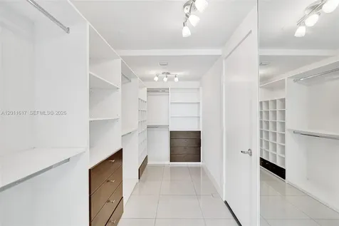900 Biscayne Boulevard Miami FL 33132