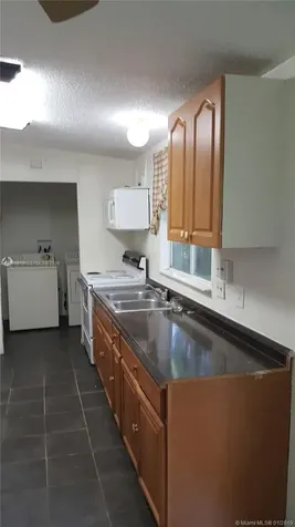 19800 SW 180th Avenue Miami FL 33187