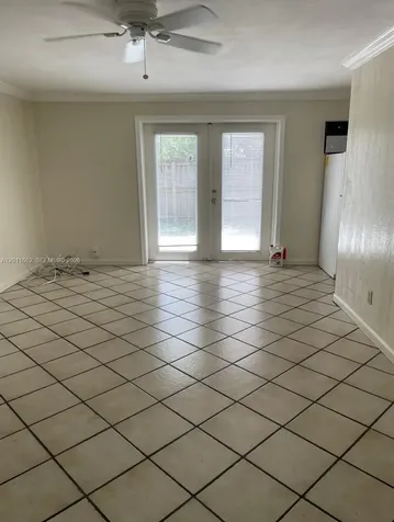 40 SE 8th Street Dania Beach FL 33004