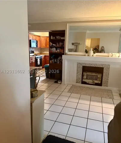 40 SE 8th Street Dania Beach FL 33004
