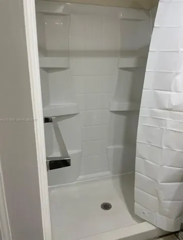 40 SE 8th Street Dania Beach FL 33004