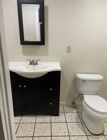 40 SE 8th Street Dania Beach FL 33004
