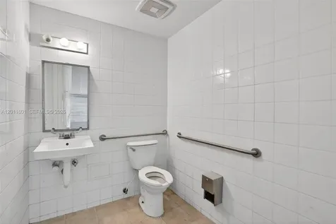 500 W Flagler Street Miami FL 33130