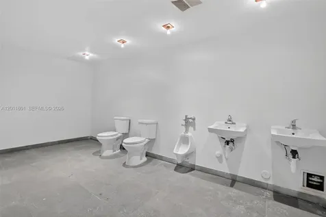 500 W Flagler Street Miami FL 33130