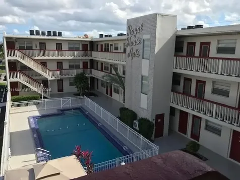 4410 W Flagler Street Miami FL 33134