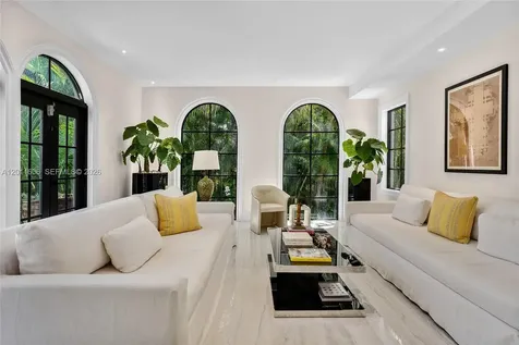 547 NE 57th Street Miami FL 33137