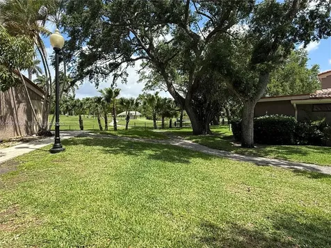103 Tweedbrook Lane Hollywood FL 33021