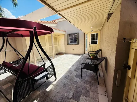 103 Tweedbrook Lane Hollywood FL 33021
