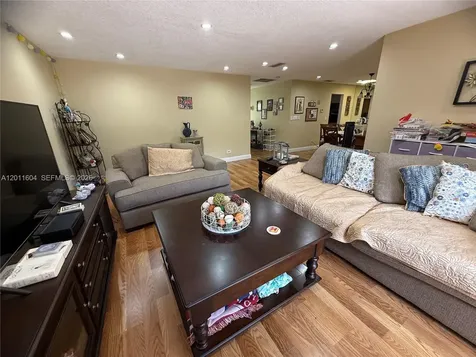 103 Tweedbrook Lane Hollywood FL 33021