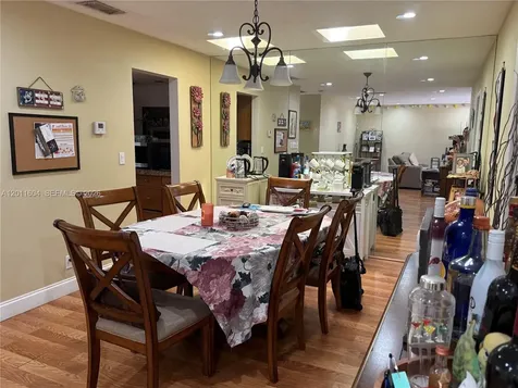 103 Tweedbrook Lane Hollywood FL 33021