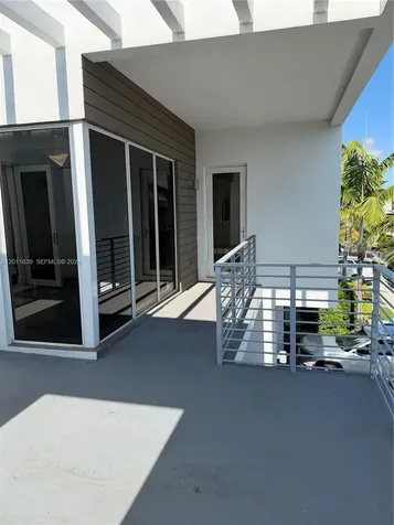 9980 NW 74th Terrace Doral FL 33178