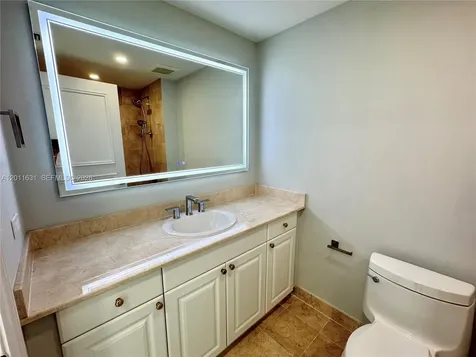 3201 NE 183rd Street Aventura FL 33160