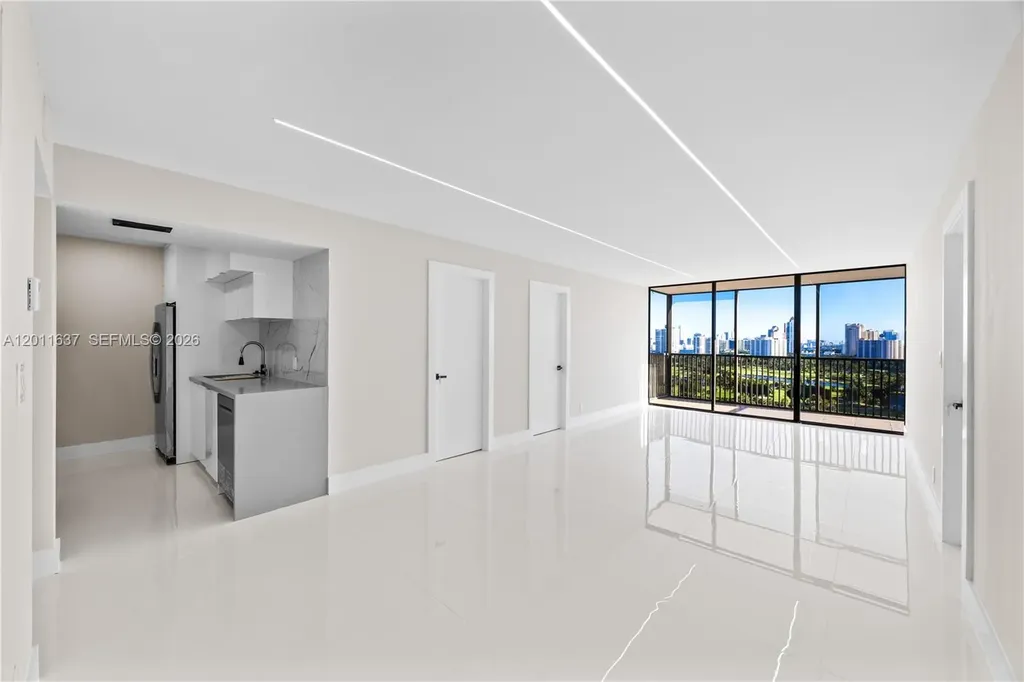 20379 W Country Club Drive Aventura FL 33180
