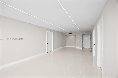 20379 W Country Club Drive Aventura FL 33180