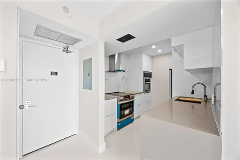 20379 W Country Club Drive Aventura FL 33180