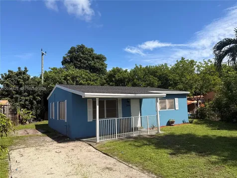 3021 NW 17th Street Fort Lauderdale FL 33311