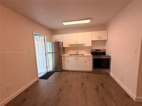 3021 NW 17th Street Fort Lauderdale FL 33311