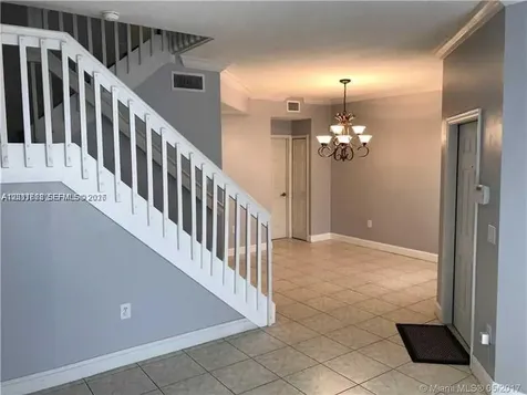 6104 NW 114th Place Doral FL 33178