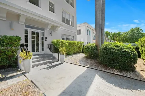 1027 Pennsylvania Avenue Miami Beach FL 33139