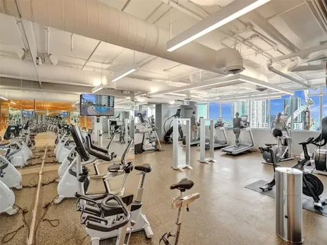 900 Biscayne Boulevard Miami FL 33132