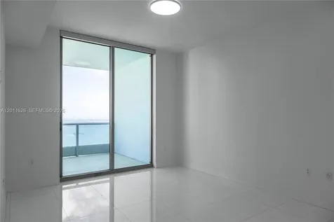 900 Biscayne Boulevard Miami FL 33132