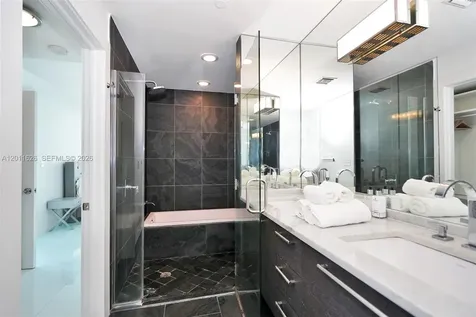 900 Biscayne Boulevard Miami FL 33132