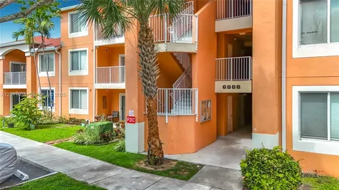 6968 SW 39th Street Davie FL 33314