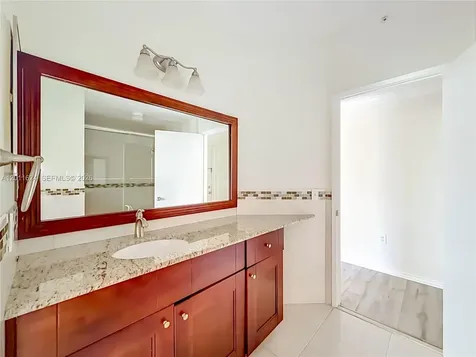 6968 SW 39th Street Davie FL 33314