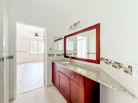 6968 SW 39th Street Davie FL 33314
