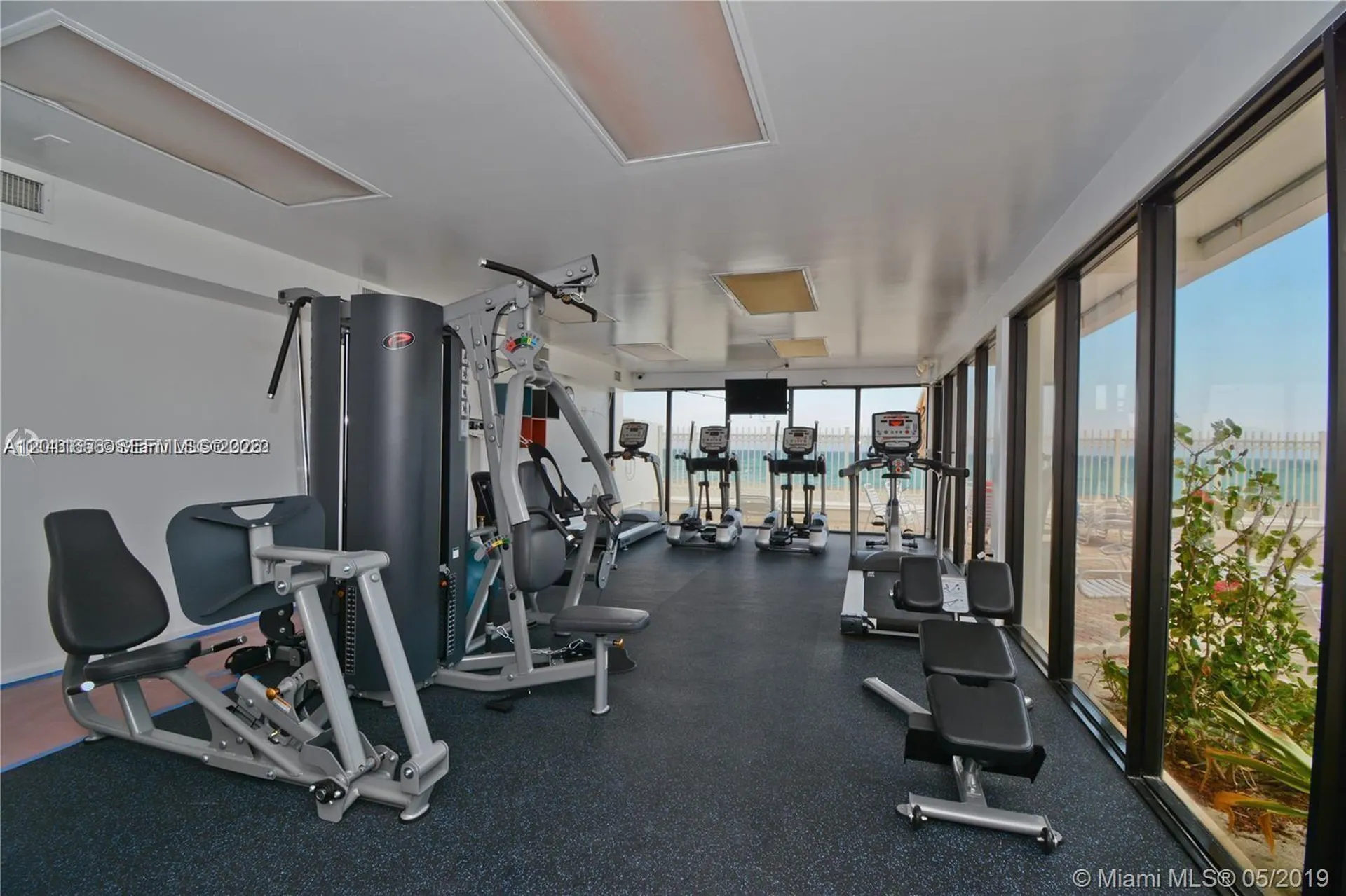 3505 S Ocean Drive Hollywood FL 33019