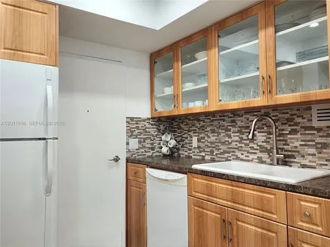 3505 S Ocean Drive Hollywood FL 33019