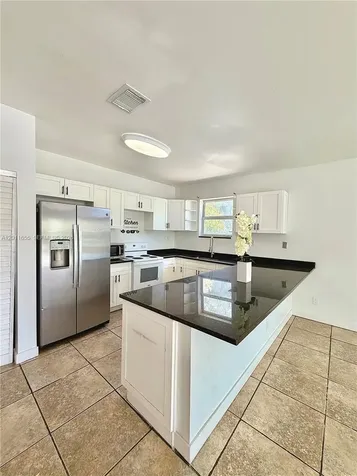 1201 NE 6th Avenue Fort Lauderdale FL 33304