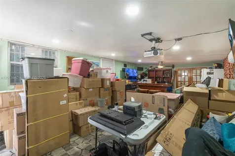 8510 NW 30th Place Miami FL 33147