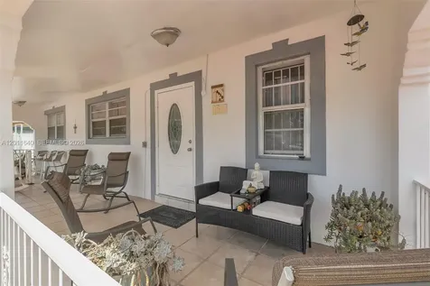 8510 NW 30th Place Miami FL 33147
