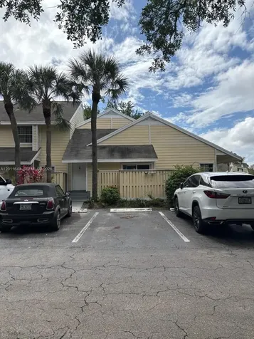 2048 Champions Way North Lauderdale FL 33068