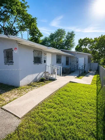 6228 NW 4th Avenue Miami FL 33150