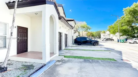 8902 NW 109th Court Doral FL 33178
