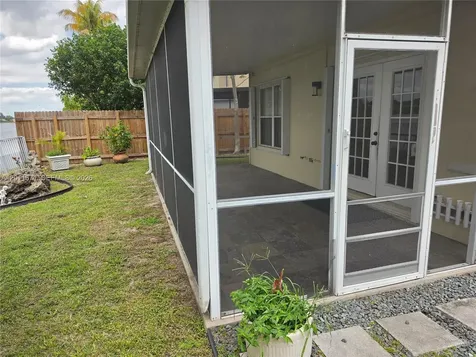 6178 Buena Vista Drive Margate FL 33063