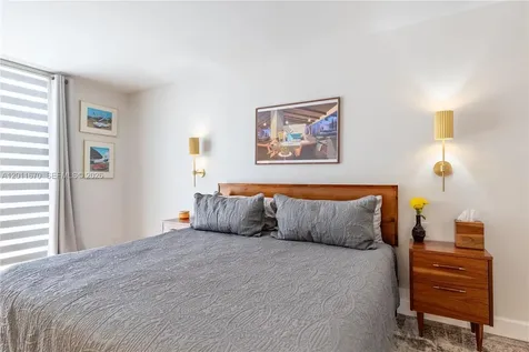 4000 Towerside Terrace Miami FL 33138
