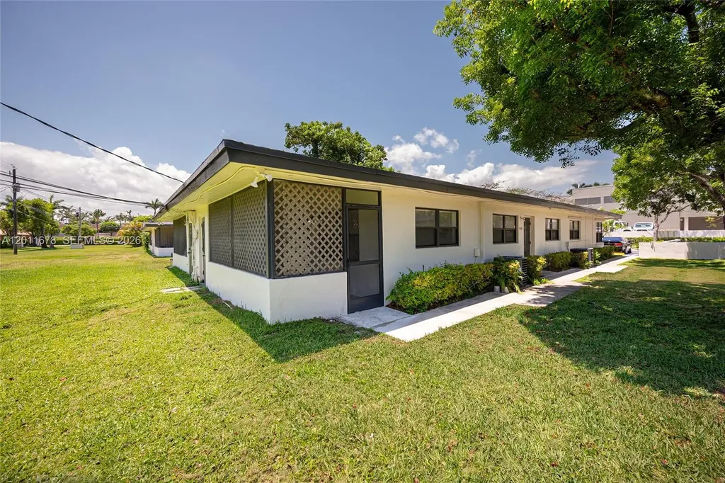 8732 SW 145th Street Palmetto Bay FL 33176