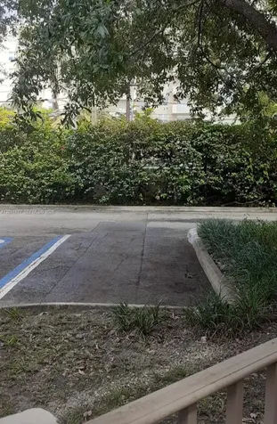 9490 SW 77th Avenue Miami FL 33156