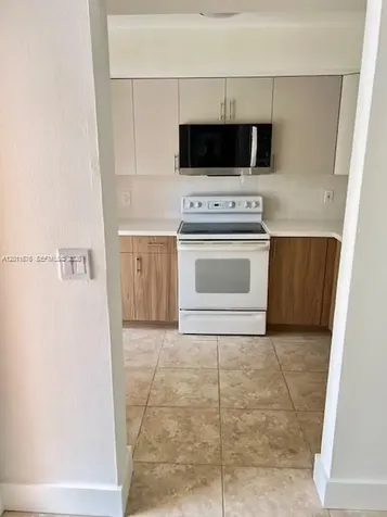 2355 SW 15th Street Deerfield Beach FL 33442