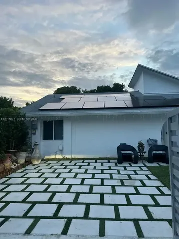 20420 SW 122nd Place Miami FL 33177