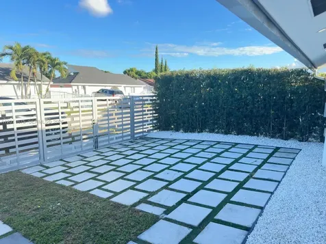 20420 SW 122nd Place Miami FL 33177