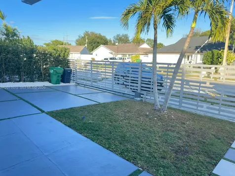 20420 SW 122nd Place Miami FL 33177