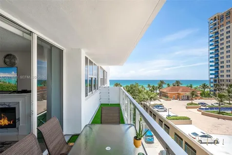 Hallandale Beach FL 33009