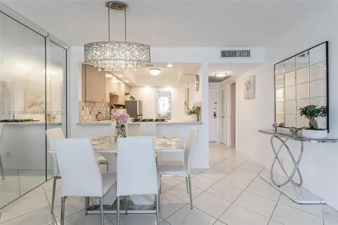 Hallandale Beach FL 33009