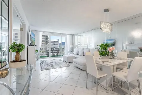 Hallandale Beach FL 33009