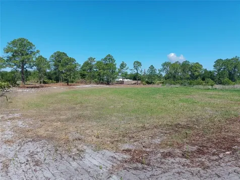 540 S Zambria Street Clewiston FL 33440